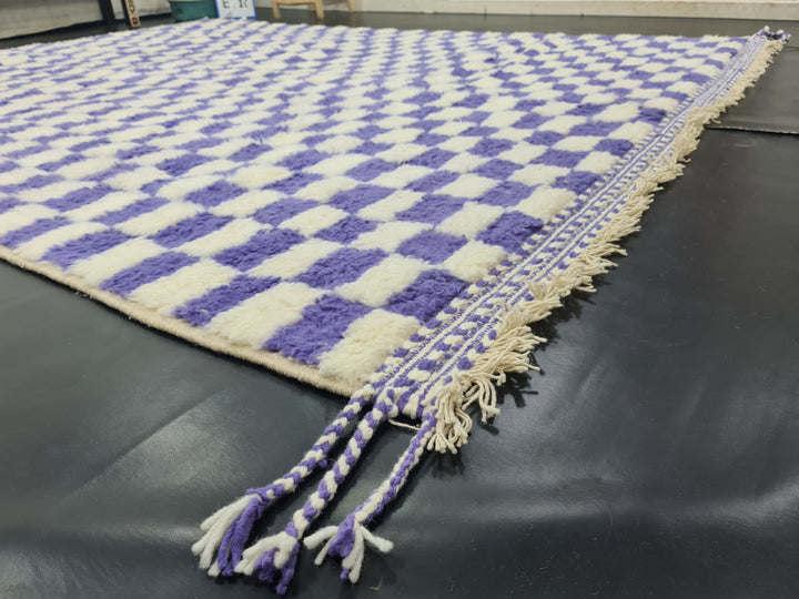 AMAZING MOROCCAN RUG, Moroccan Handmade Rug , Violet and White Rug, Berber Wool Rug, Checkered Rug, Checkerboard Rug, Winter Wool Rug