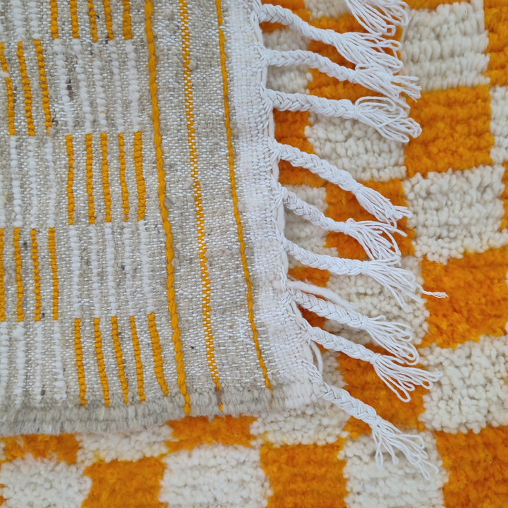 Large Diamond Orange and White Checkered Rug, Moroccan Handmade Rug, Authentic Checkered Rug, Tribal Beniourain Rug, Berber Sheep Wool Rug.