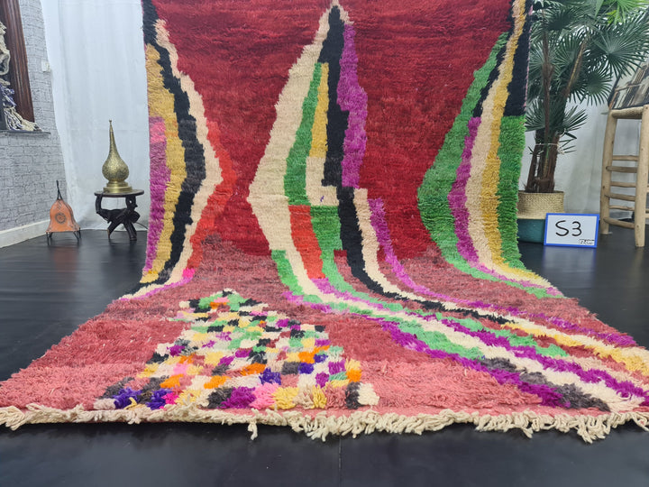 BEAUTIFUL MOROCCAN RUG, Moroccan Boujaad Rug , Red And Green Tribal rug, Handwoven Moroccan Wool, Abstract Rug, Berber Wool Carpet .