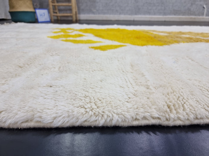 PRETTY MRIRT RUG, Handmade Moroccan Rug , Berber Tribal Rug, Winter Rug, Abstract Rug, White And Yellow Wool Rug, Area Rug, Overdyed Rug