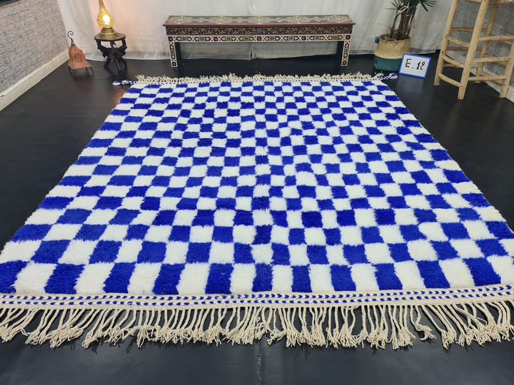 BEAUTIFUL MOROCCAN RUG , Handmade Beni Ourain Rug , Area Rug, Azilal Rug, Berber Rug, Checkered Rug, White And Royal Blue Rug, Winter Rug