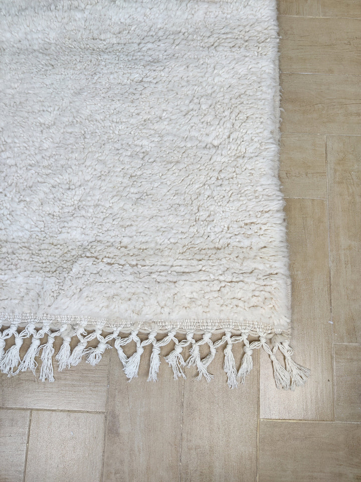 IRRESISTIBLE white Moroccan rug Beni Ourain rug, handmade  wool rug, custom moroccan wool rug, berber carpet, handmade wool rug