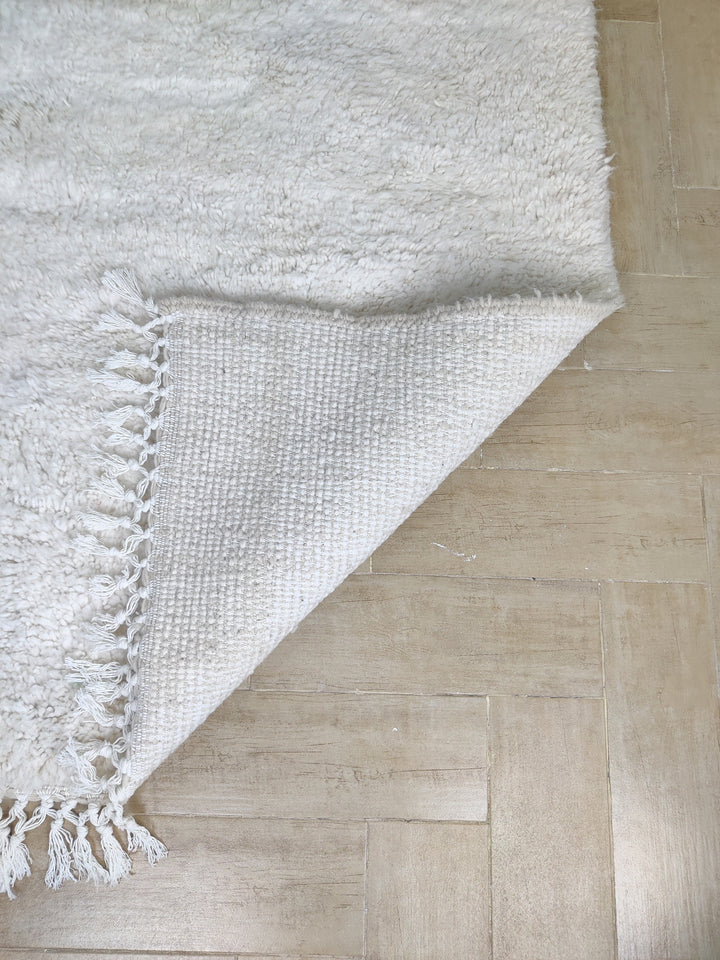 IRRESISTIBLE white Moroccan rug Beni Ourain rug, handmade  wool rug, custom moroccan wool rug, berber carpet, handmade wool rug