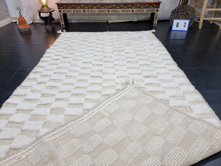 STUNNING BENIOURAIN RUG, Moroccan Rug , White Rug, Tribal WoolRug, Berber Rug, Checkered Rug, Handwoven Rug, Winter Rug, Area Wool Rug