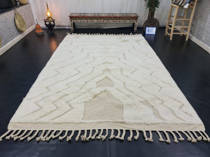 GORGEOUS BENIOURAIN RUG, Moroccan Rug , White Rug, Tribal Wool Rug, Berber Rug, Striped Rug, Handwoven Rug, Winter Wool Rug, Area Rug