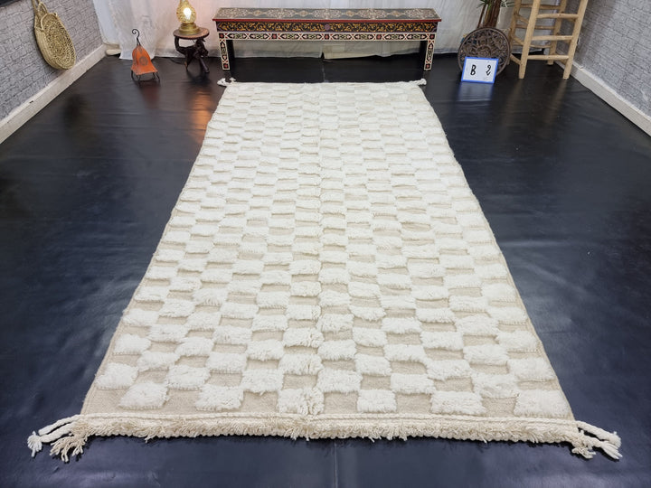 STUNNING BENIOURAIN RUG, Moroccan Rug , White Rug, Tribal WoolRug, Berber Rug, Checkered Rug, Handwoven Rug, Winter Rug, Area Wool Rug