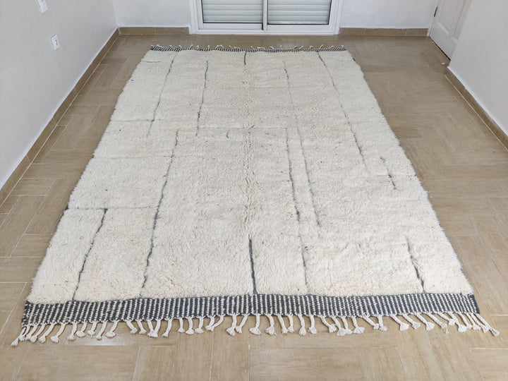 IRRESISTIBLE white Moroccan rug Beni Ourain rug, handmade  wool rug, custom moroccan wool rug, berber carpet, handmade wool rug