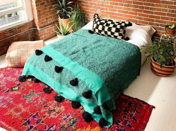 MOROCCAN TASSEL BLANKET  Moroccan pom pom throw blanket,bohemian decor bedcover, blanket sofa, pom pom blanket, Throw Blanket With Tassels