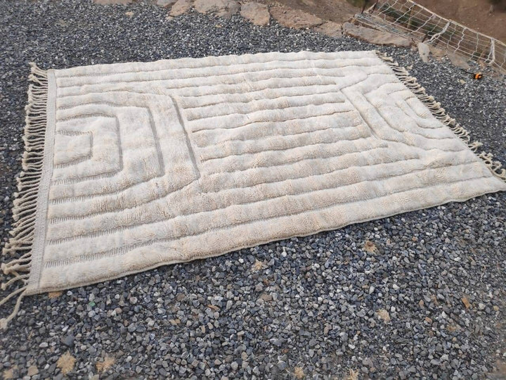 Moroccan rug, Beni Mrirt rug, Handmade wool rug, Beni ourain rug, Area rug, Berber rug, Fluffy wool carpet, Mrirt rug, Beniouarain white rug