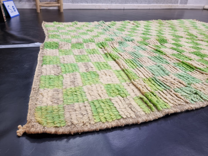 GREEN MOROCCAN RUG, Moroccan Boujaad Rug , Green Pea Boujad rug, Checker Rug, MoroccanRug, Checkereboard Rug, Berber Rug, Area Rug