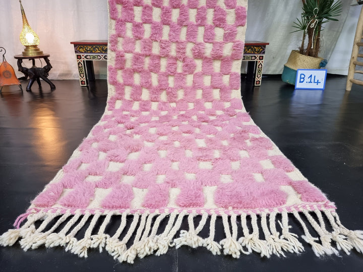 STUNNIG BENIOURAIN RUG, Moroccan Handmade Rug , Pink Rug, Berber Wool Rug, Berber Rug, Checkered Rug, Berber Rug, Handwoven Rug, Area Rug