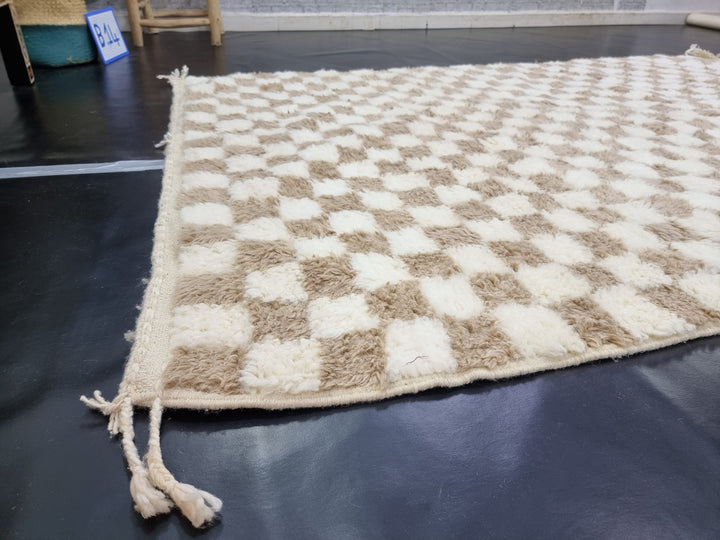 STUNNING BENIOURAIN RUG, Moroccan Handmade Rug , Beige Rug, Berber Wool Rug, Berber Rug, Checkered Rug, Berber Rug, Handwoven Area Rug