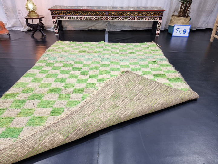 GREEN MOROCCAN RUG, Moroccan Boujaad Rug , Green Pea Boujad rug, Checker Rug, MoroccanRug, Checkereboard Rug, Berber Rug, Area Rug