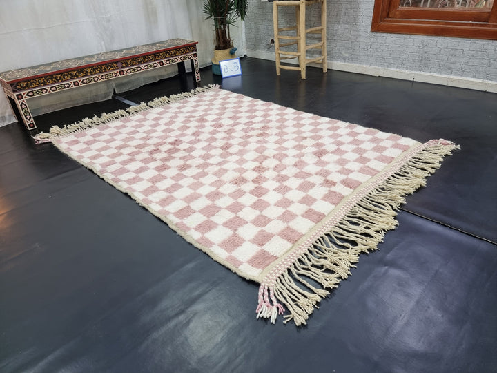 GORGEOUS BENIOURAIN RUG, Moroccan Handmade Rug , Pale Raspberry Pink Rug, Berber Wool Rug, Berber Rug, Checkered Rug,Berber Handwoven Rug