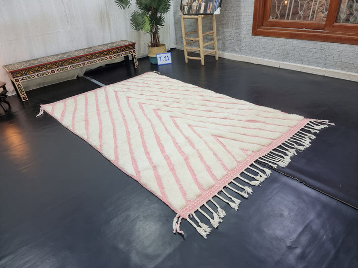 PRETTY BENIOURAIN RUG, Moroccan Handmade Rug , Light Pink And White Rug, Berber Wool Rug, Berber Rug, Striped Rug, Berber Handwoven Rug