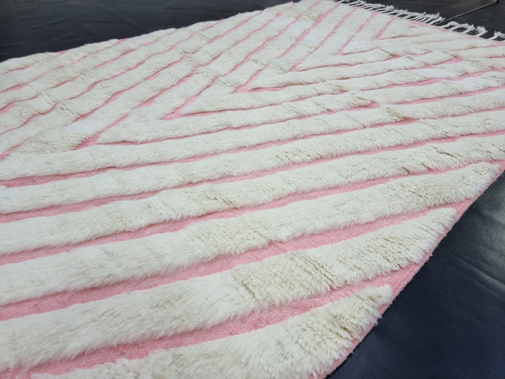 PRETTY BENIOURAIN RUG, Moroccan Handmade Rug , Light Pink And White Rug, Berber Wool Rug, Berber Rug, Striped Rug, Berber Handwoven Rug