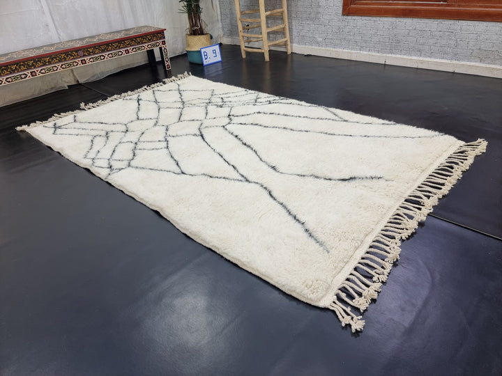 PRETTY BENIOURAIN RUG, Moroccan Handmade Rug , White And Black Rug, Abstract Rug, Berber Rug, Handmade Rug, Handwoven Wool Rug, Area Wool