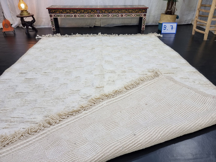 BEAUTIFUL BENIOURAIN RUG, Moroccan Rug , White Rug, Handmade Rug, Handwoven Rug, Checkered Rug, Berber Rug, Area Wool Rug, Azilal Rug