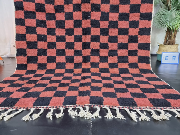 ARTISTIC BENIOURAIN RUG, Moroccan Handmade Rug , Black and Brick Orange Rug, Berber Wool Rug, Berber Rug, Check Rug, Berber Handwoven Rug