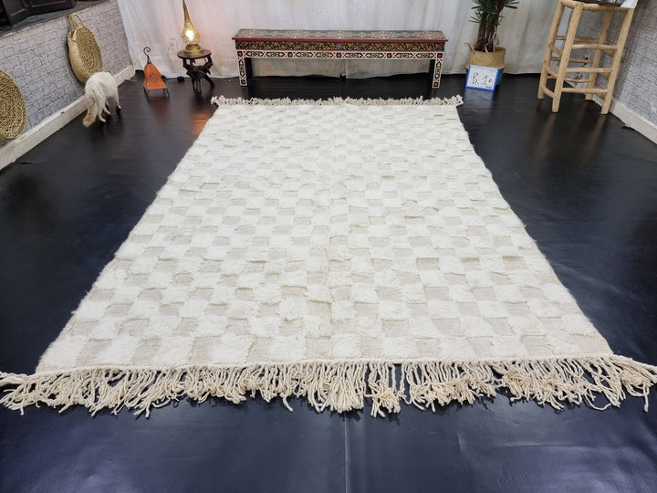 AMAZING BENIOURAIN RUG, Moroccan Handmade Rug , White Rug, Berber Wool Rug, Berber Rug, Checkered Rug, Berber Rug, Tufted Rug, Area Rug