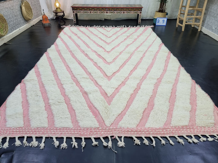 UNIQUE BENIOURAIN RUG, Moroccan Rug , Pink And White Rug, Berber Wool Rug, Berber Rug, Striped Rug, Berber Rug, Handwoven Rug, Area Rug