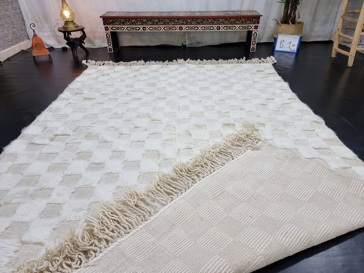 AMAZING BENIOURAIN RUG, Moroccan Handmade Rug , White Rug, Berber Wool Rug, Berber Rug, Checkered Rug, Berber Rug, Tufted Rug, Area Rug