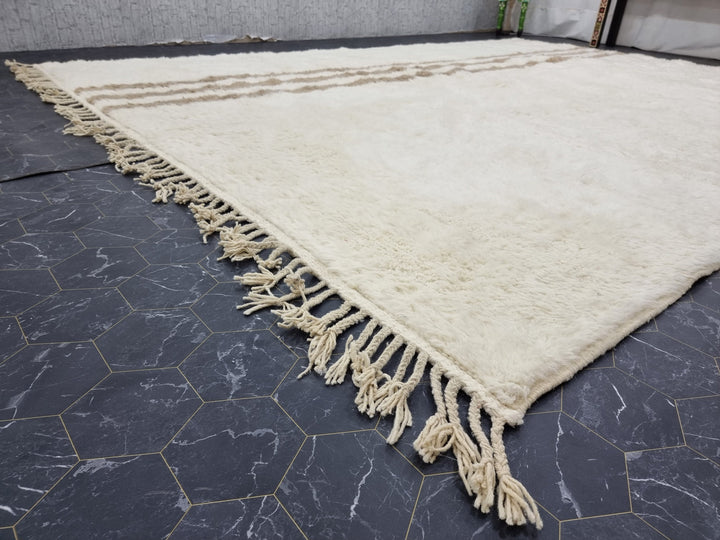 ARTISTIC BENIOURAIN RUG, Moroccan Handmade Rug, beige And White Rug, Striped Rug, Bohemian Rug, Sheep Wool Carpet, Berber Rug, Area Rug