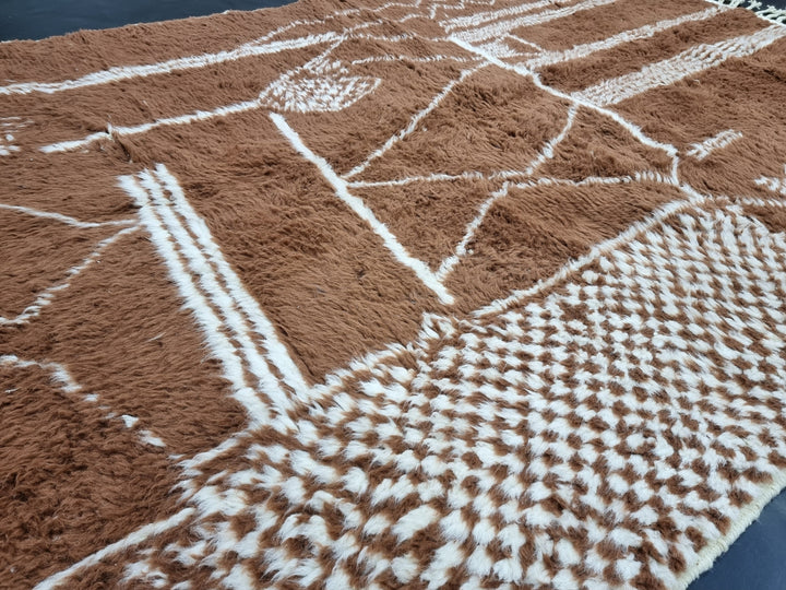 AMAZING BENIOURAIN RUG, Moroccan Wool Rug, Brown Rug, Abstract Rug, Handmade Rug, Handwoven Rug, Area Rug, Bohemian Rug, Plain Rug, Wool Rug