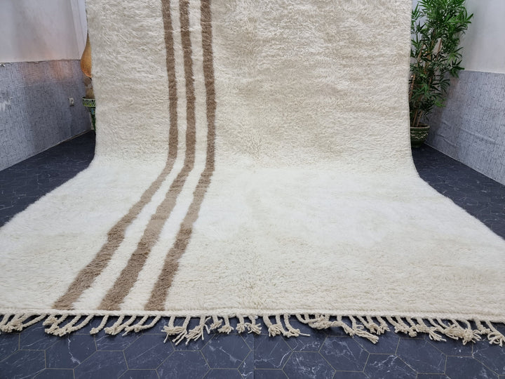 ARTISTIC BENIOURAIN RUG, Moroccan Handmade Rug, beige And White Rug, Striped Rug, Bohemian Rug, Sheep Wool Carpet, Berber Rug, Area Rug