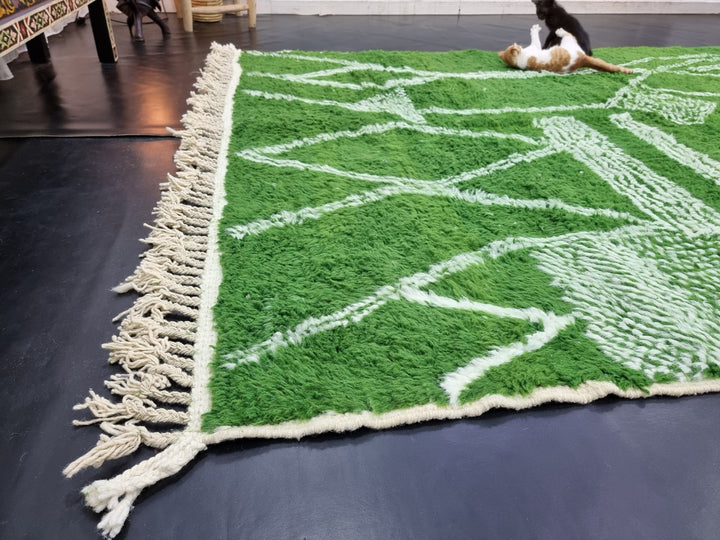 ARTISTIC BENIOURAIN RUG, Moroccan Rug , Grass Green  White Rug, Tribal Rug, Berber Rug, Abstract Rug, Handwoven Rug, Plain Rug, Area Rug