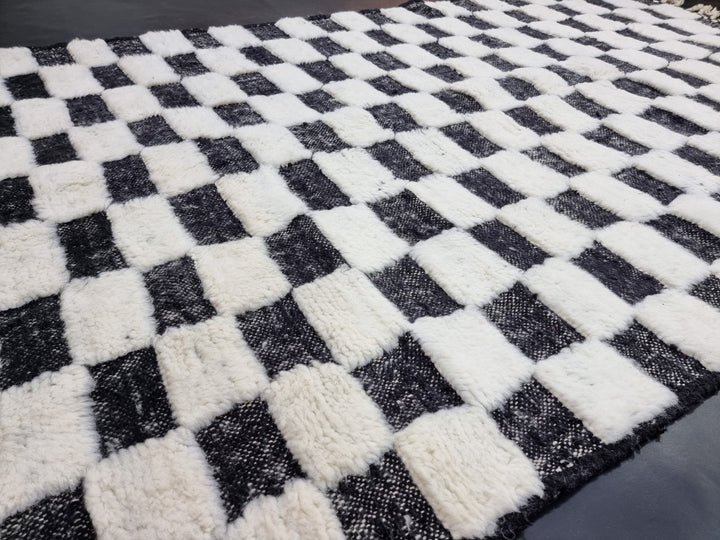 STUNNING MOROCCAN RUG, Beniourain Rug , Black  White Rug, Checkered Rug, Handmade Rug, Area Rug, Handwoven Rug, Berber Rug, Boho Rug