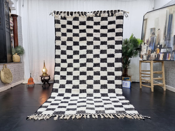 STUNNING MOROCCAN RUG, Beniourain Rug , Black  White Rug, Checkered Rug, Handmade Rug, Area Rug, Handwoven Rug, Berber Rug, Boho Rug