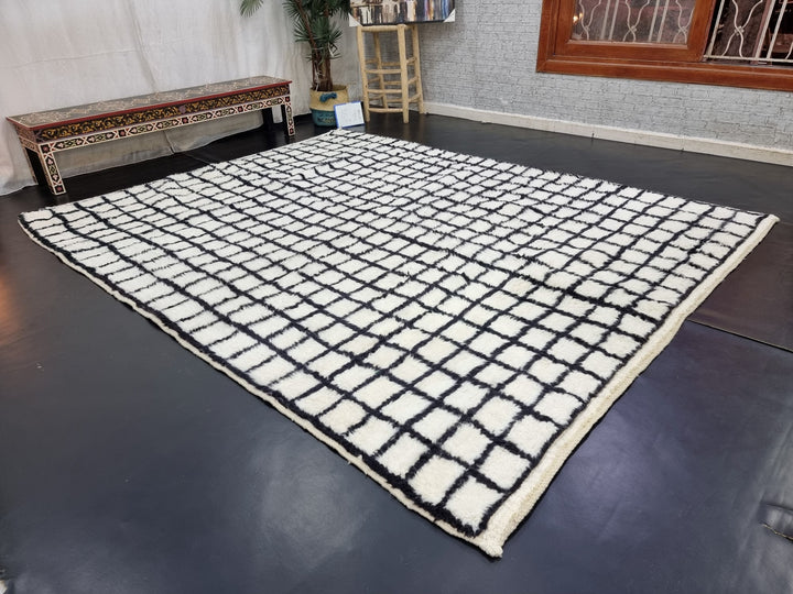 UNIQUE BENIOURAIN RUG, Moroccan Rug , Black And WhiteRug, Checkered Rug, Handmade Rug, Handwoven Rug, Area Rug, Bohemian Rug, Boho Rug