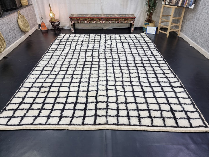 UNIQUE BENIOURAIN RUG, Moroccan Rug , Black And WhiteRug, Checkered Rug, Handmade Rug, Handwoven Rug, Area Rug, Bohemian Rug, Boho Rug