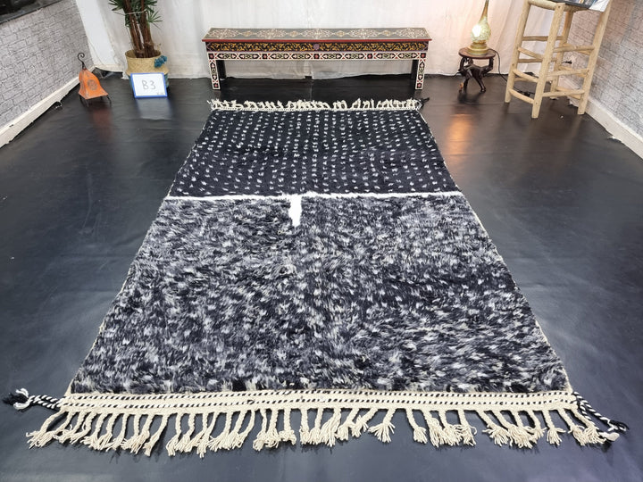 AMAZING BENIOURAIN RUG, Handmade Rug , Black  White Rug, Berber Rug, Dotted Rug, Tribal Rug, Area Rug, Handwoven rug, Sheep Wool Rug