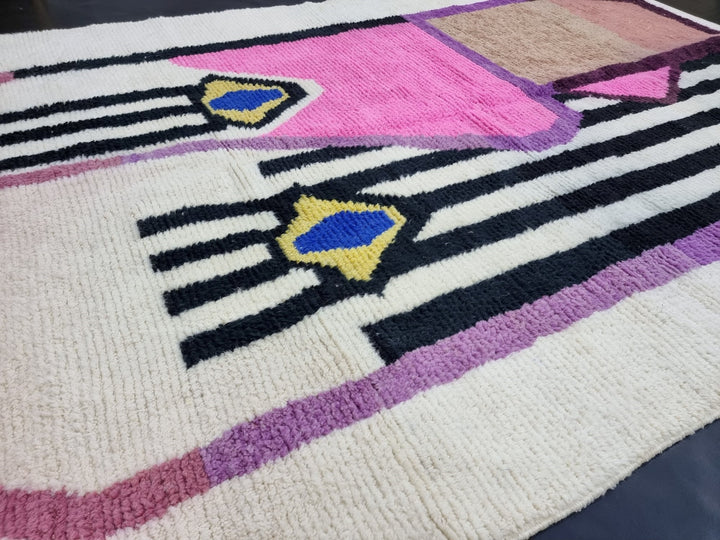 PRETTY MOROCCAN RUG, Handmade Rug , White And Pink Rug, Berber Wool Rug, Abstract Wool Rug, Funky Rug, Area Rug, Handwoven rug, Boho Rug