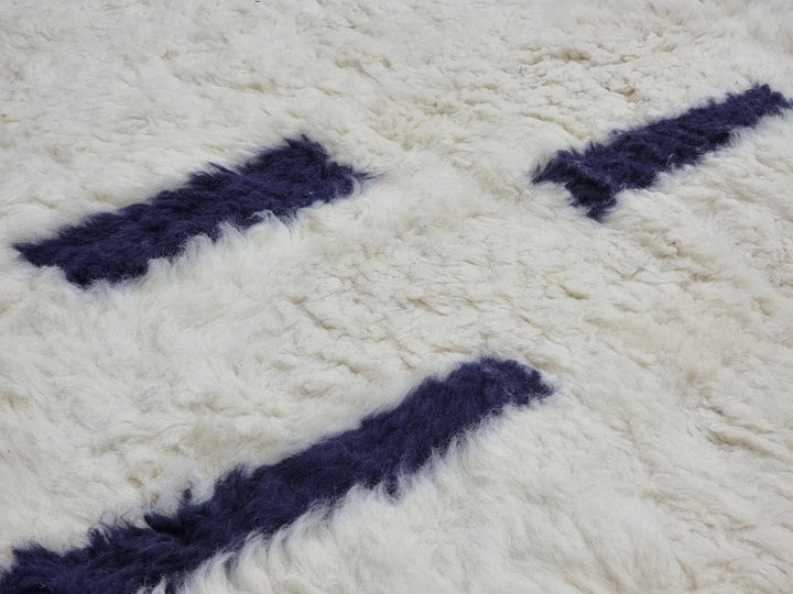 PLUSH BENIOURAIN RUG, Moroccan Rug , White  Navy Blue Rug, Wool Handwoven Rug, Handmade Rug, Area Rug, Berber Rug, Abstract Rug.