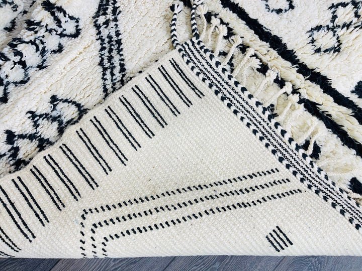 Amazing Beni Ourain Rug  FT  White and Black Moroccan Rug Berber Area Rug 