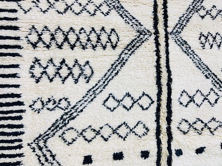 Amazing Beni Ourain Rug  FT  White and Black Moroccan Rug Berber Area Rug 