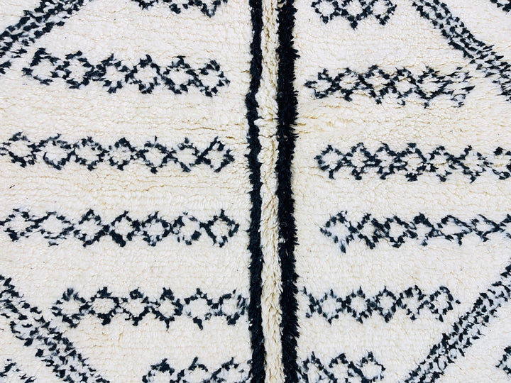 Amazing Beni Ourain Rug  FT  White and Black Moroccan Rug Berber Area Rug 