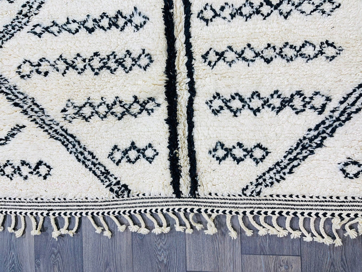 Amazing Beni Ourain Rug  FT  White and Black Moroccan Rug Berber Area Rug 