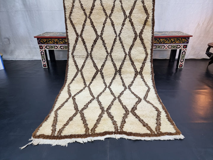 authentic  rug, moroccan  ,berber wool rug, geometric rug, white and brown  beni ouarain rug,area rug, sheep wool rug