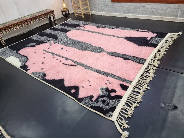 RAVISHING MOROCCAN RUG, Handmade Rug , Pink and Black Rug, Beniourain Rug, Abstract Wool Rug, Funky Rug, Area Rug, Handwoven Berber rug