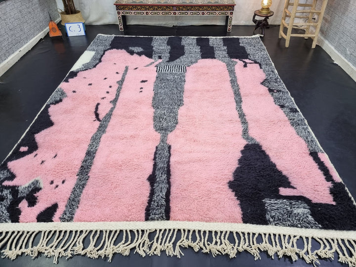 RAVISHING MOROCCAN RUG, Handmade Rug , Pink and Black Rug, Beniourain Rug, Abstract Wool Rug, Funky Rug, Area Rug, Handwoven Berber rug