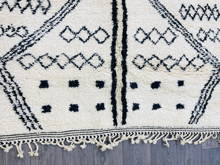 Amazing Beni Ourain Rug  FT  White and Black Moroccan Rug Berber Area Rug 