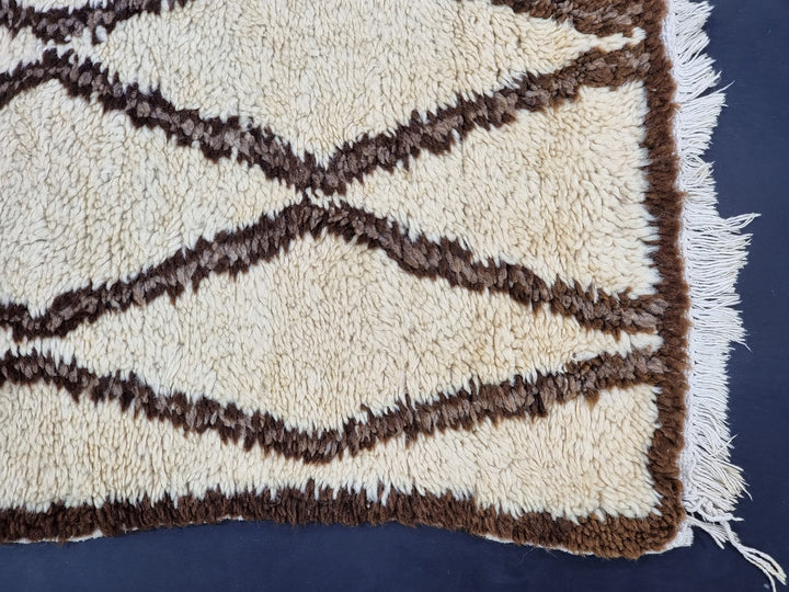 authentic  rug, moroccan  ,berber wool rug, geometric rug, white and brown  beni ouarain rug,area rug, sheep wool rug