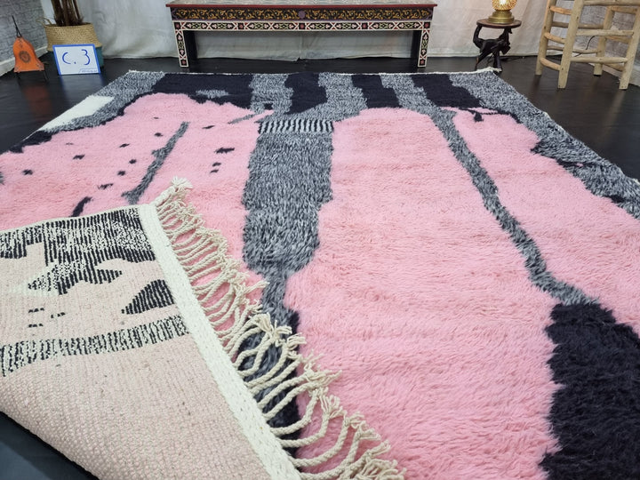 RAVISHING MOROCCAN RUG, Handmade Rug , Pink and Black Rug, Beniourain Rug, Abstract Wool Rug, Funky Rug, Area Rug, Handwoven Berber rug