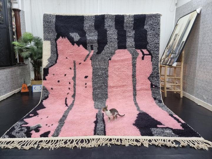 RAVISHING MOROCCAN RUG, Handmade Rug , Pink and Black Rug, Beniourain Rug, Abstract Wool Rug, Funky Rug, Area Rug, Handwoven Berber rug