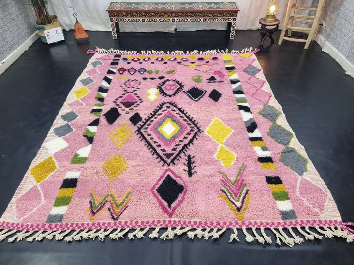 AMAZING BENIOURAIN RUG, Handmade Wool Rug, Moroccan Rug , Pink And Yellow Rug, Geometric Wool Rug, Handwoven Rug, Berber Rug, Area Rug.