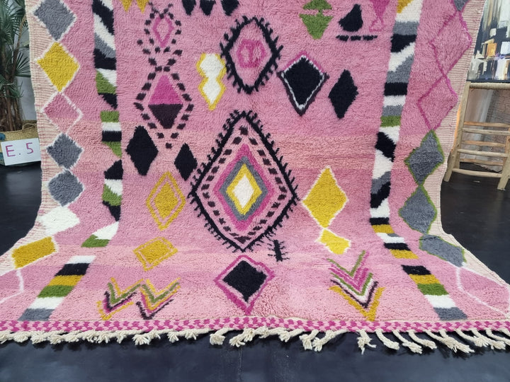 AMAZING BENIOURAIN RUG, Handmade Wool Rug, Moroccan Rug , Pink And Yellow Rug, Geometric Wool Rug, Handwoven Rug, Berber Rug, Area Rug.